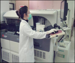 全自動免開蓋生化免疫分析儀