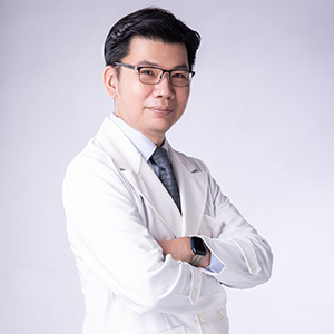 劉弘仁