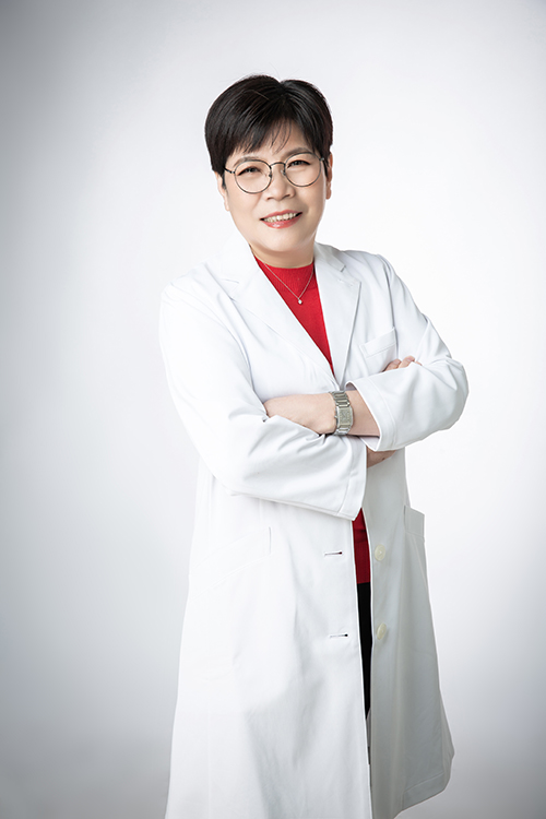 林麗華副院長